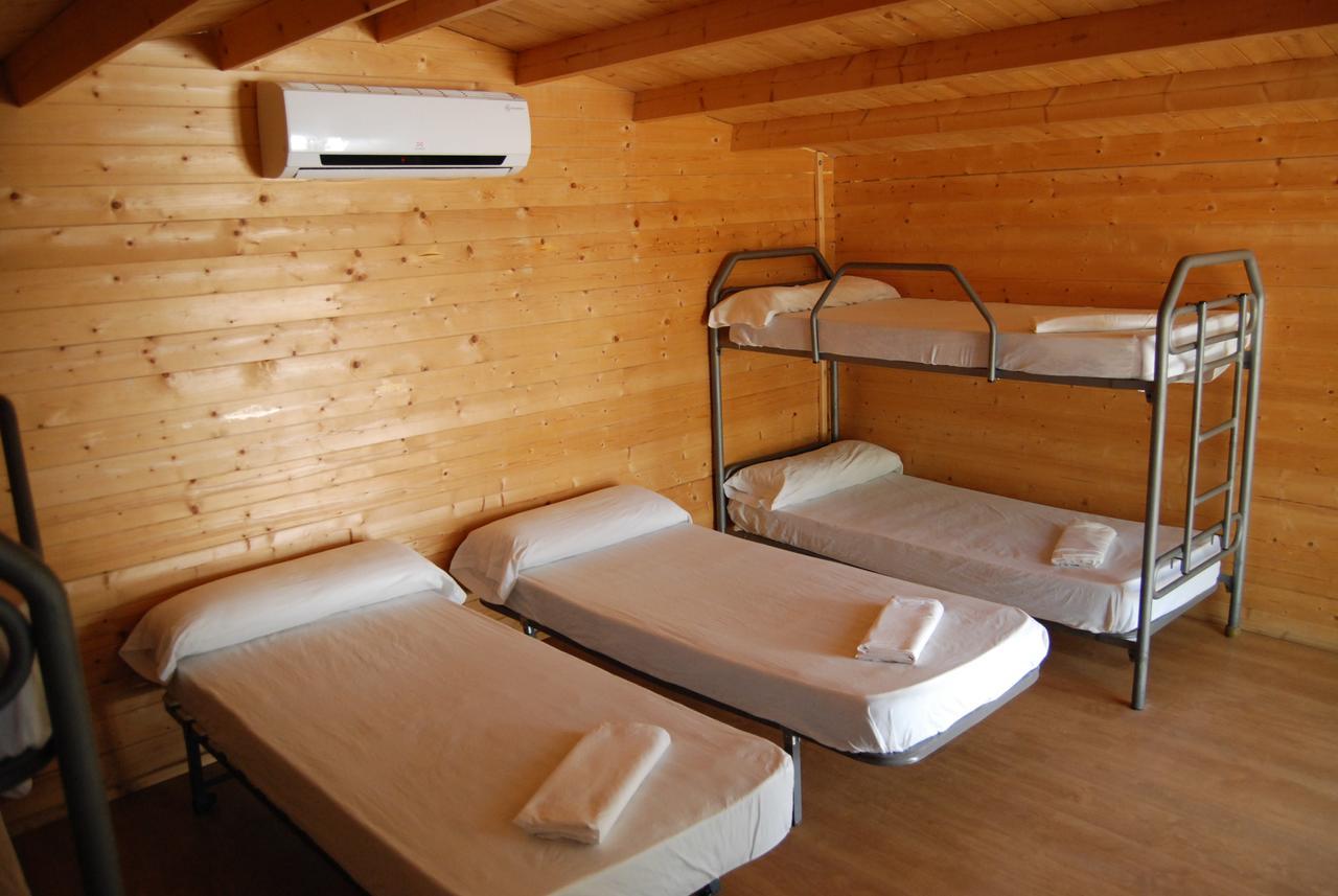 Camping Valdearenas Iznajar Exterior photo